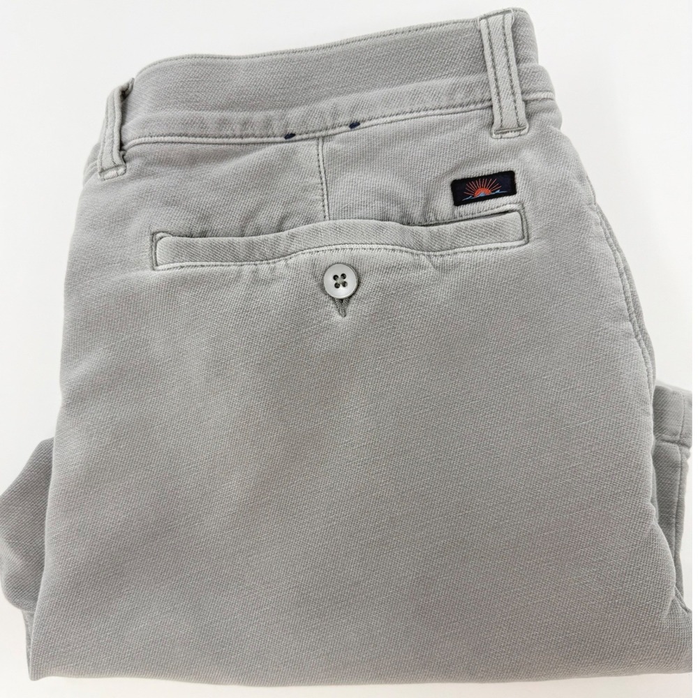 Faherty Brand Mens Size 35 Movement Shorts Grey Stretch Cotton Chino 7.5 Inseam
